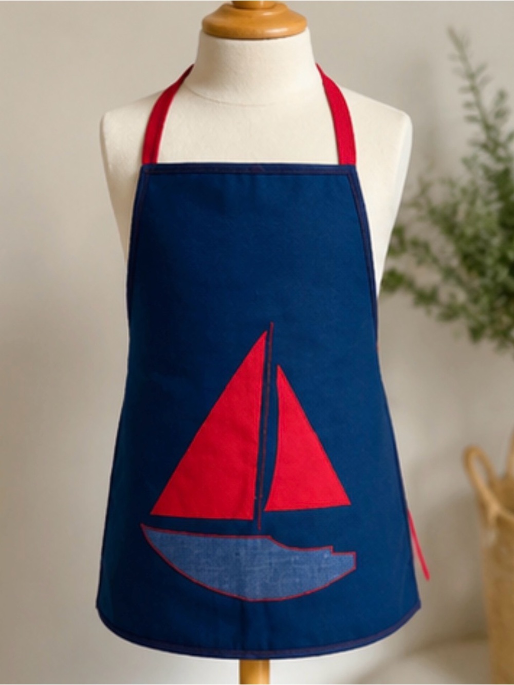Handmaid Kids Nautical Sailboat Apron Navy Red Reversible? Ages 3–6